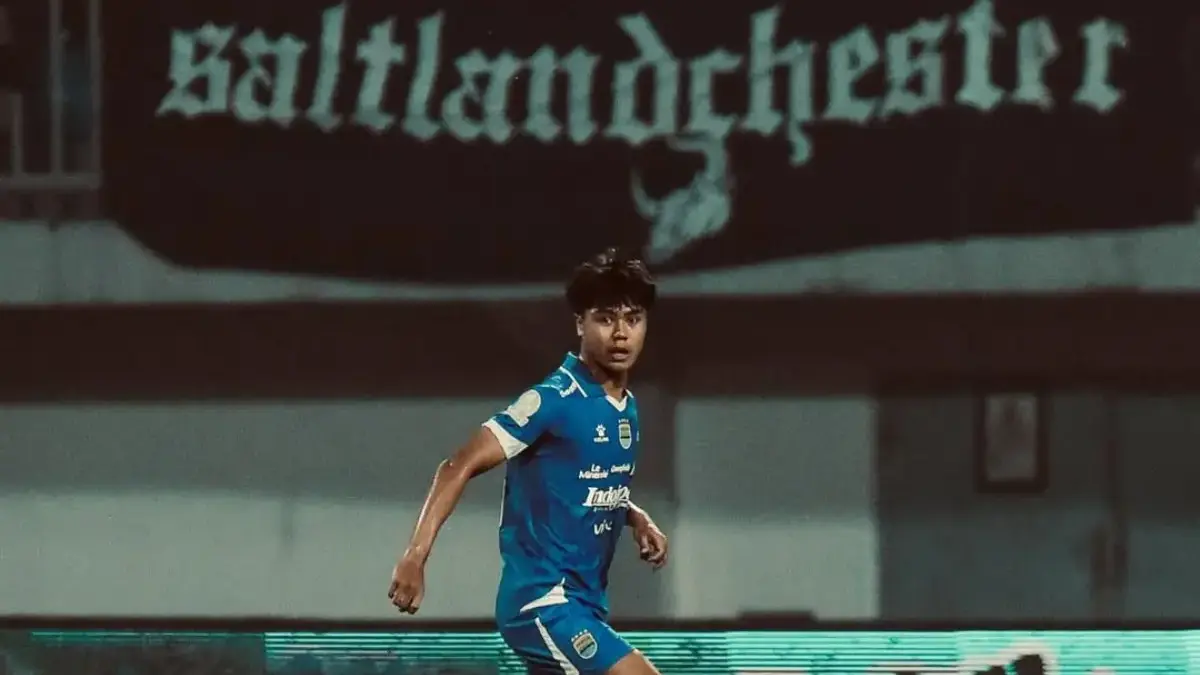 Nazriel debut profesional di Persib Bandung