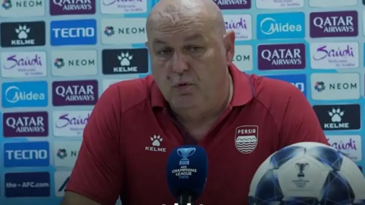 DESEMBER JADWAL PADAT PERSIB BANDUNG, Bojan Hodak Justru Lebih Waspadai Persija Ketimbang Borneo dan Malut Pelatih Persib Bandung Bojan Hodak