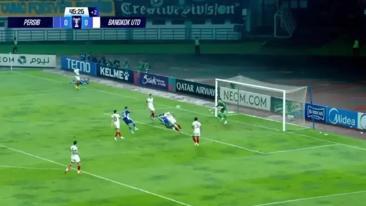 Babak Pertama: Persib Bandung Unggul 1-0 atas Bangkok United