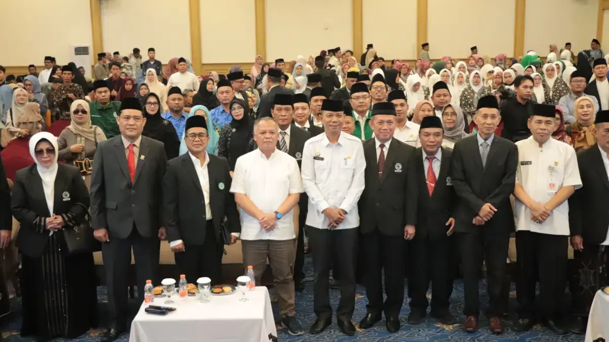 MUI Kabupaten Bekasi Wisuda Angkatan III PKU: Cetak Ulama Fikih Berbasis Teknologi Informasi