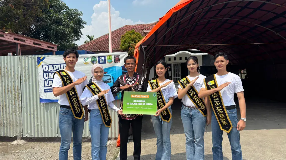 Paguyuban Mojang Jajaka Karawang Salurkan Bantuan untuk Korban Banjir Karangligar Paguyuban Mojang Jajaka Karawang Salurkan Bantuan untuk Korban Banjir Karangligar