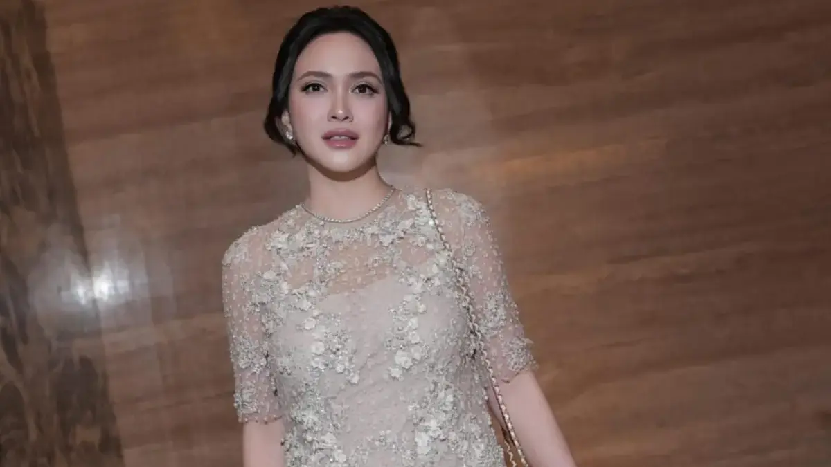 Di Balik Aura Shandy Aulia, Sudah Mandiri Sejak Remaja, Inilah Fakta Tentang Pria Bule yang Bikin Penasaran Shandy aulia