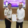 Lapas Kelas IIA Karawang memberikan Remisi Khusus Natal Tahun 2025 kepada warga binaan beragama Nasrani