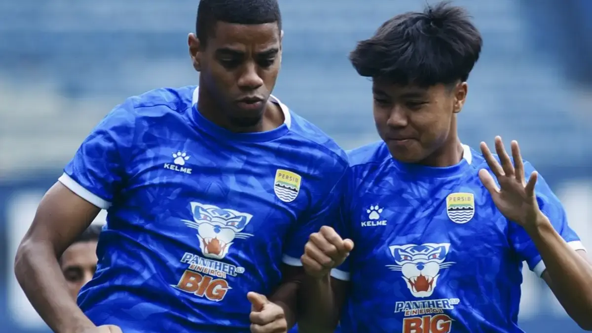 Latihan Persib Bandung Barros dan Nazriel