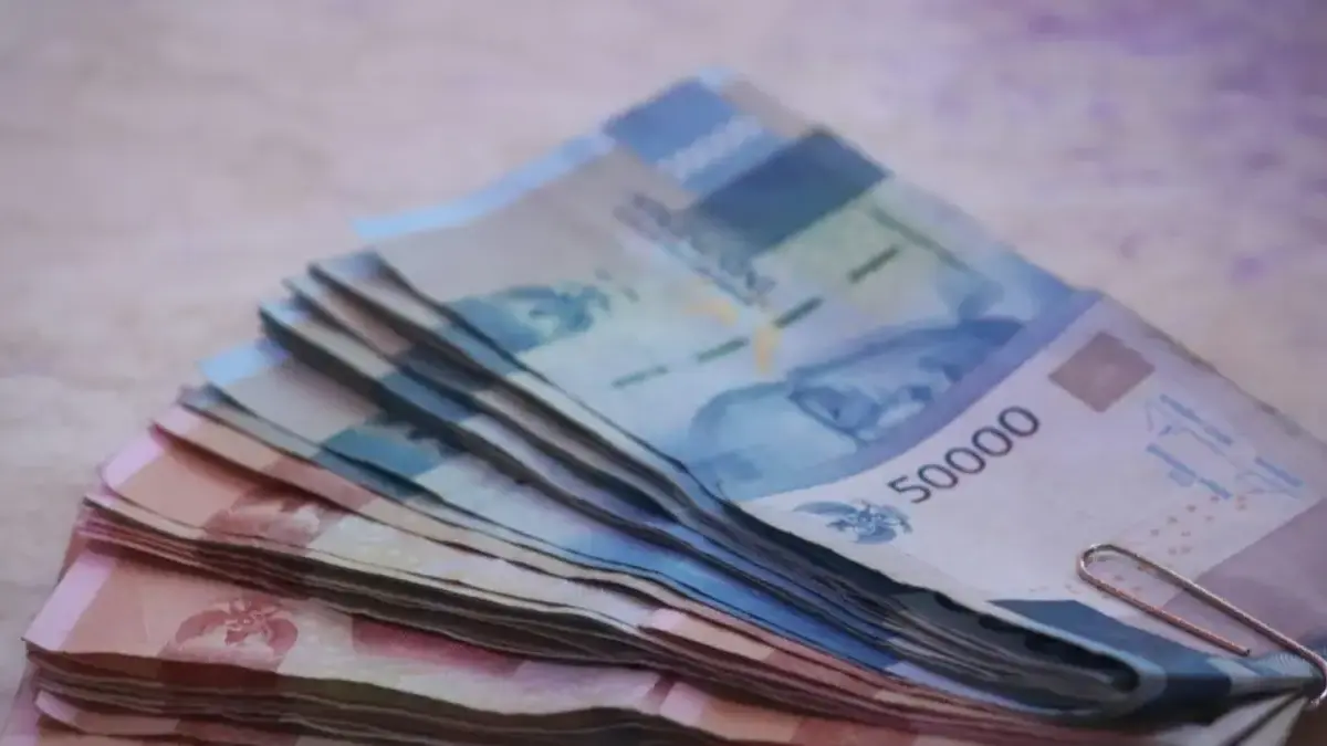 Penerima BLT 900 Ribu 2025 Bisa Cek Lewat HP, Tapi Sudah Tahu Cara Lengkapnya? cek blt lewat hp