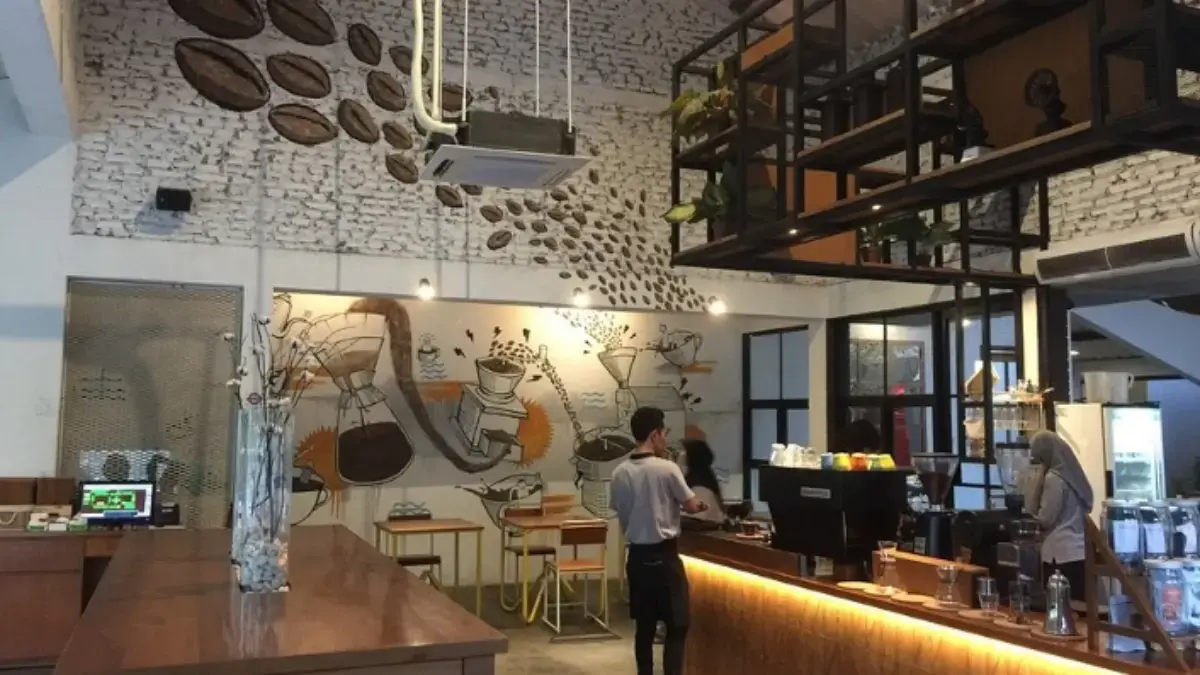 5 Rekomendasi Tempat Nongkrong yang Bagus di Pahoman Bandarlampung Cafe bagus di Pahoman Bandar Lampung.