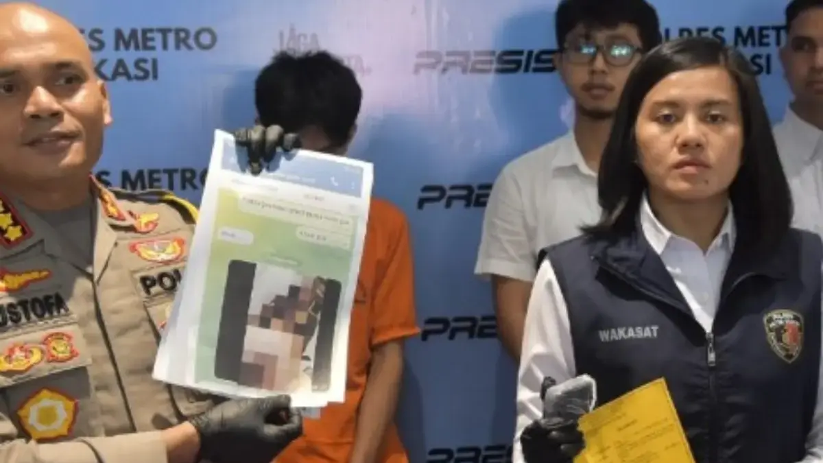 Tak Terima Hubungan Kandas, Pemuda Ini Sebar Foto Bugil Mantan Pacar Foto cabul