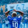 Wiliam Marcillio Resmi Didepak Persib Bandung