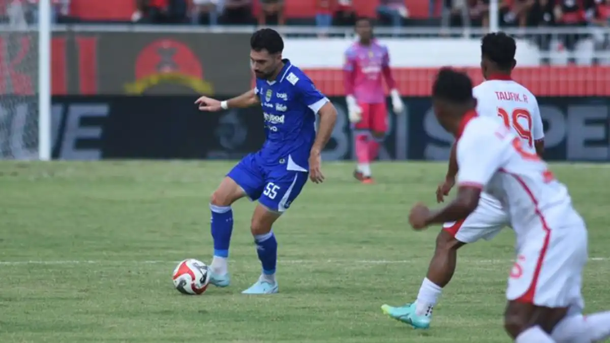 Akumulasi Kartu, Putros Menepi Saat Persib Hadapi Bhayangkara dan PSM Frans Putros