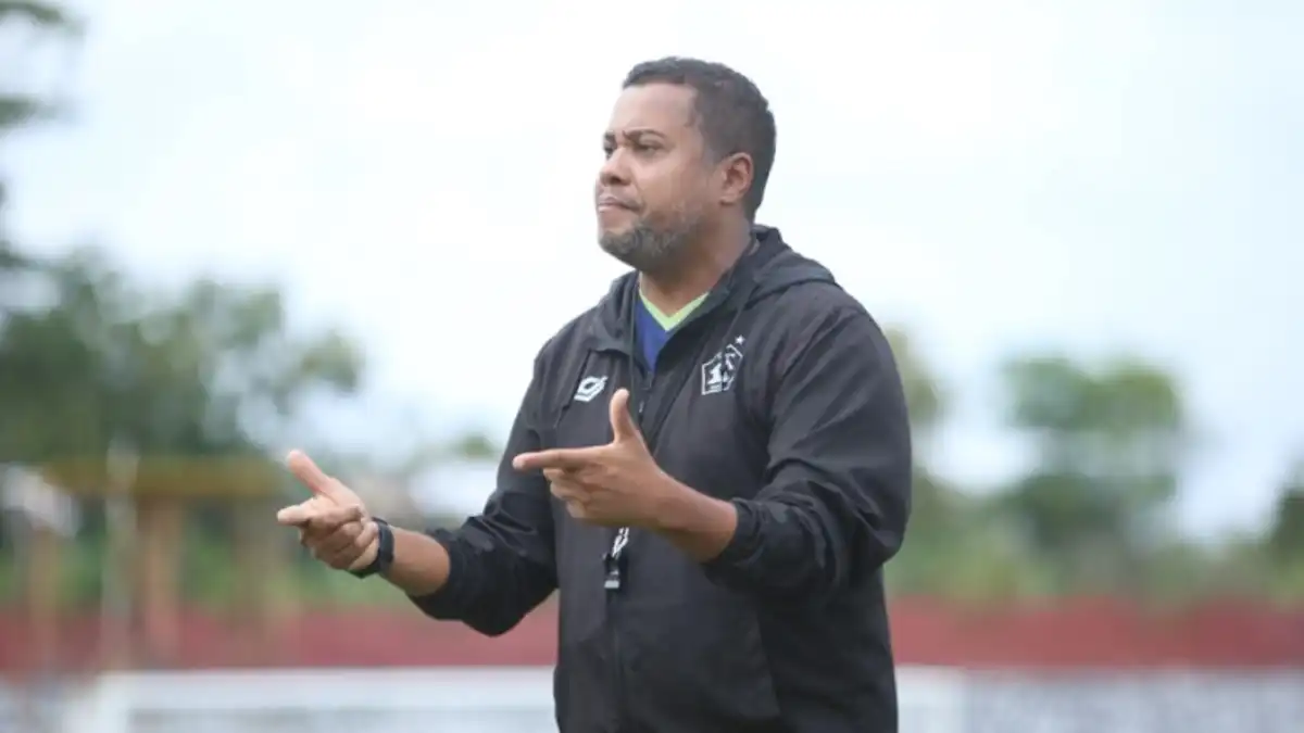 Divaldo Alves Dipecat, PSBS Biak Cari Pelatih Baru Demi Hindari Zona Merah Divaldo Alves