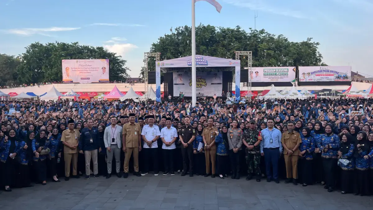 2.339 Guru 1.284 Tendik dilantik PPPK Paruh Waktu oleh Bupati Karawang