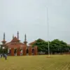 Alun-alun Kejaksan Cirebon.