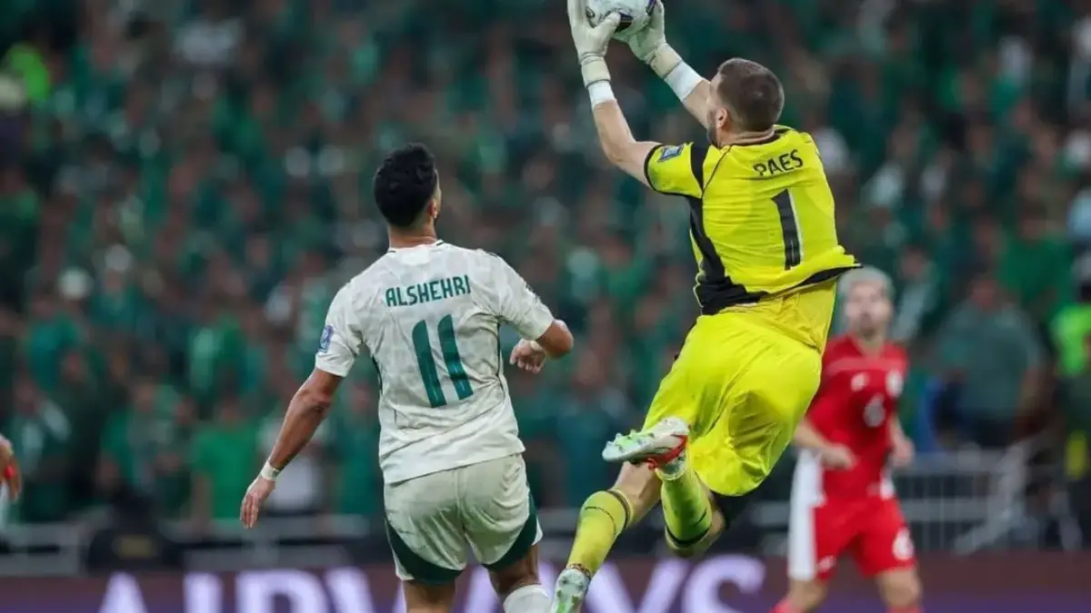 Maarten Paes Sepakat Gabung Persib Bandung