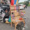 Pedagang Musiman Kembang Api Ujang di Cikarang