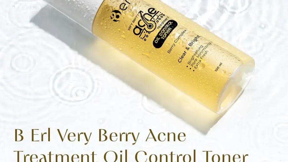 B ERL Very Berry Acne Treatment Oil Control Toner