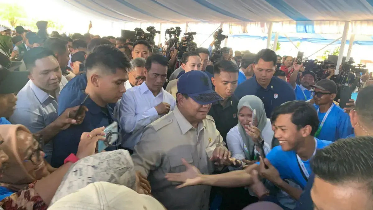 Dari Karawang Presiden Prabowo Umumkan kepada Dunia Indonesia Resmi Swasembada Pangan, Beras Ada 3 Juta Ton Presiden