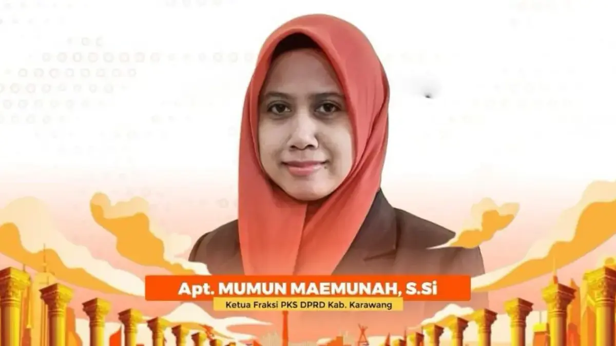 Ketua Fraksi PKS DPRD Karawang Mumun Maemunah
