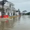 Rumah Plt Bupati Bekasi Ikut Terendam Banjir ‎