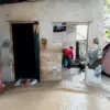 Rumah Ambruk Diterjang Citarum