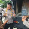 Polisi bawa alat canggih penetral air kotor menjadi air bersih layak dan aman untuk dikonsumsi bagi warga