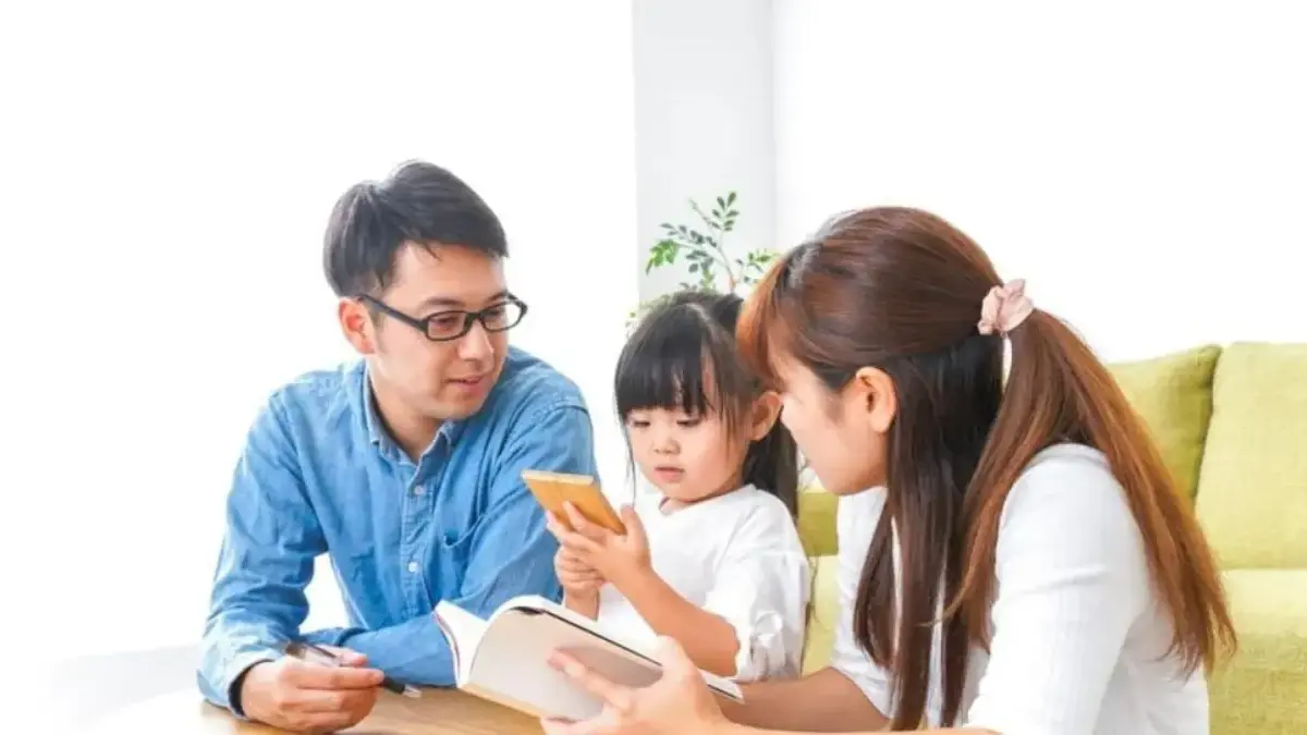 Sifat Anak Turunan atau Didikan? Ini Penjelasan Lengkap yang Perlu Orang Tua Pahami Sifat Anak Turunan Orang Tua atau Didikan Orang Tua