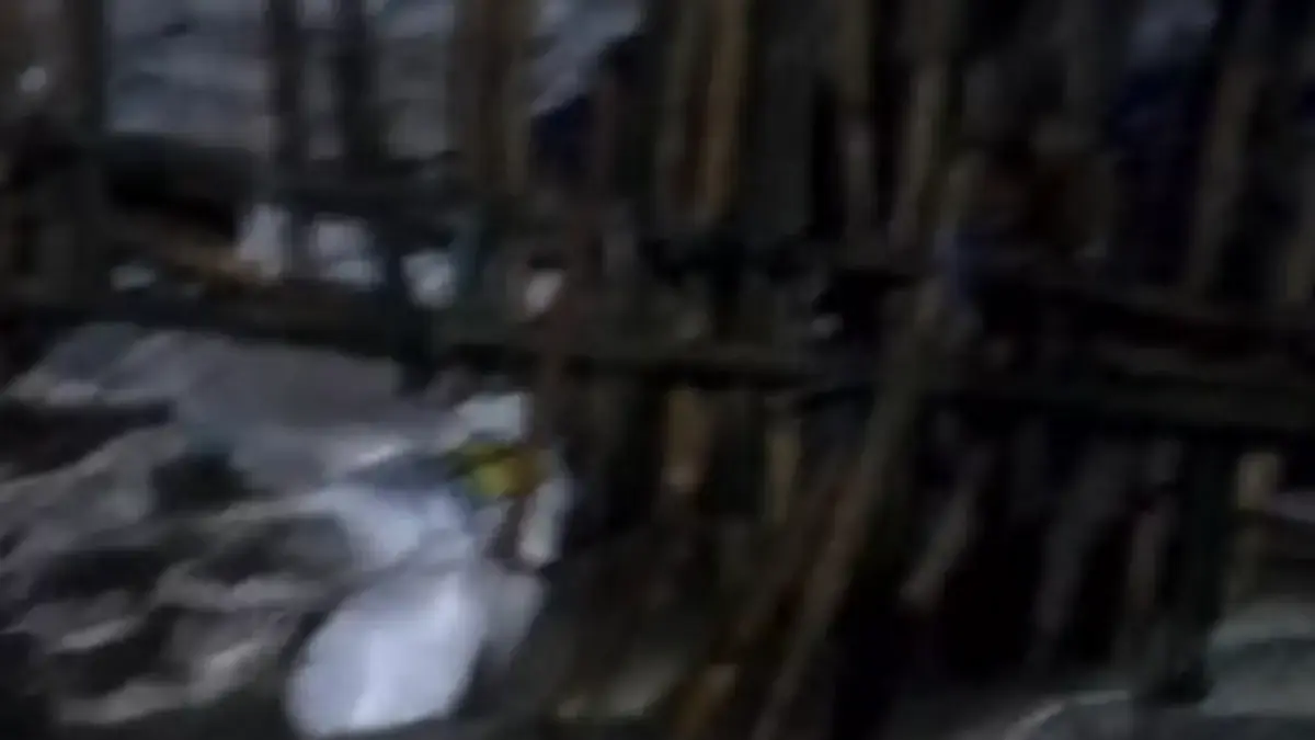 Tanggul Sungai Citarum jebol di Kampung Bendungan, Desa Pantai Bakti, Muaragembong, Kabupaten Bekasi, setelah