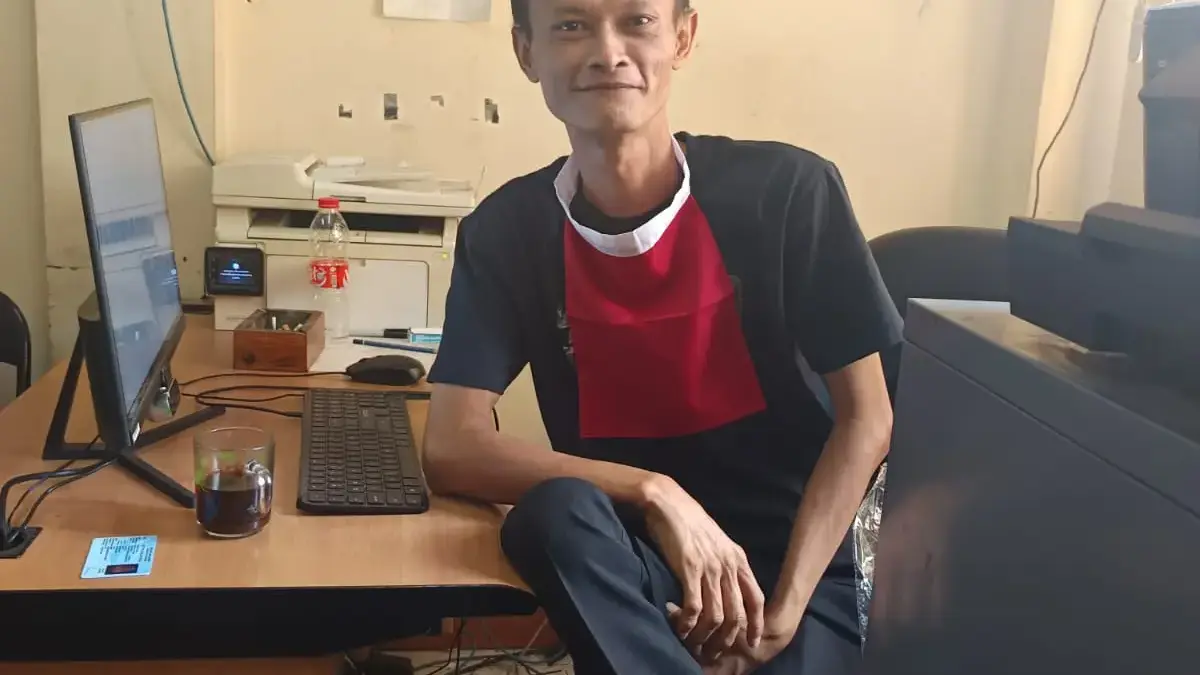 Sadim Firdaus, Pemuda Jayasampurna Serang Baru Berencana Nyalon Kades Sadim Firdaus Nyalon Kades Jayasampurna.