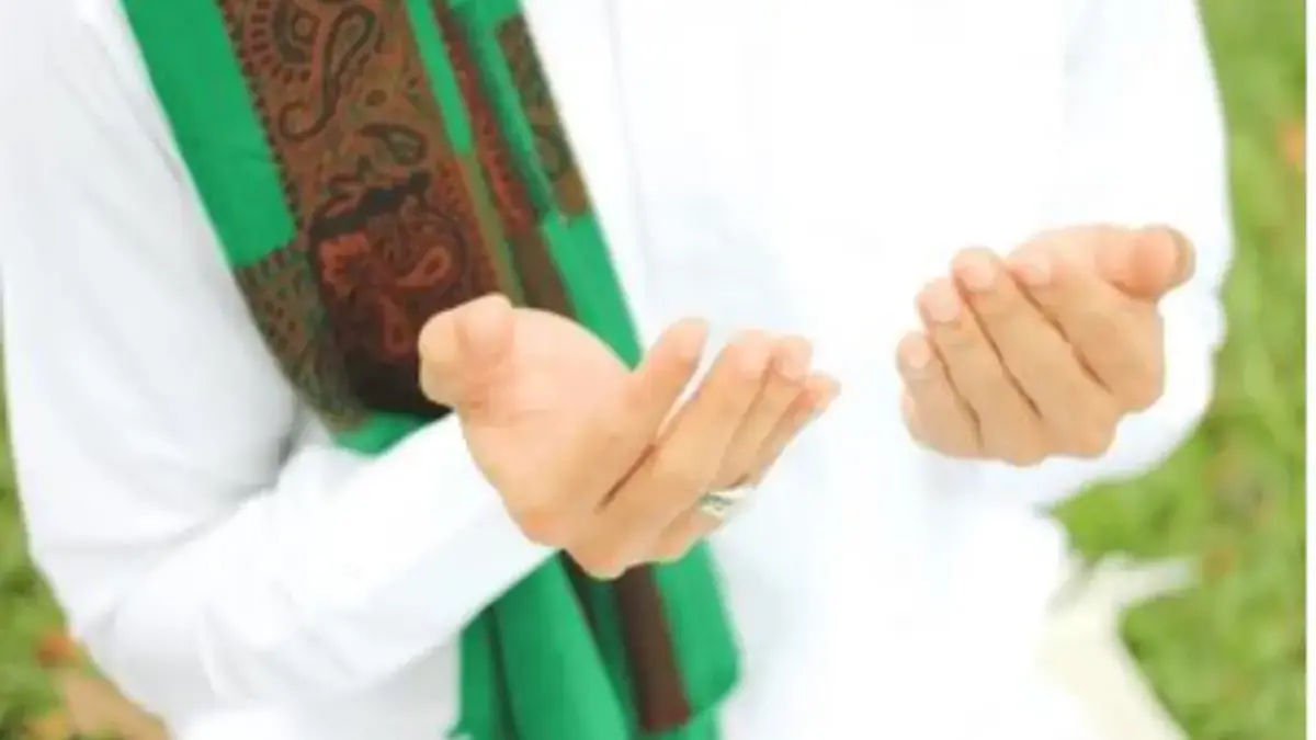 Doa Panjang Umur untuk Diri Sendiri: Latin dan Keutamaannya Doa Panjang Umur