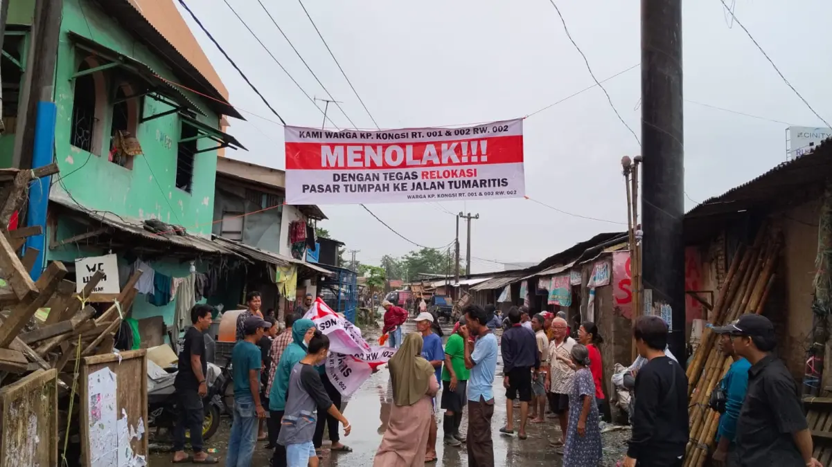 Warga Tumaritis Tolak Relokasi Pasar Tumpah, Khawatir Banjir dan Akses Lumpuh Tolak Relokasi Pasar Tumpah
