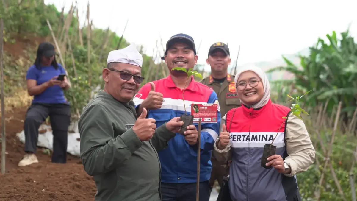 Pertamina Patra Niaga JBB Tanam 1.300 Pohon Endemik di Kabupaten Bandung