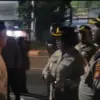 Kapolres Metro Bekasi Kombes Pol Sumarni saat patroli ke Pasar Baru Cikarang