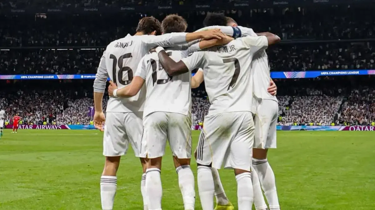 Selebrasi pemain Real Madrid setelah Vinicius Junior mencetak gol.