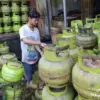 Pemerintah menyiapkan regulasi baru untuk menata ulang penyaluran LPG 3 kilogram agar subsidi tepat sasaran.