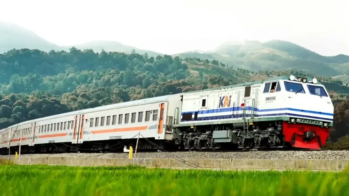Pemprov Jateng membuka mudik gratis kereta api Jakarta–Jawa Tengah 2026 bagi perantau agar pulang kampung tanp