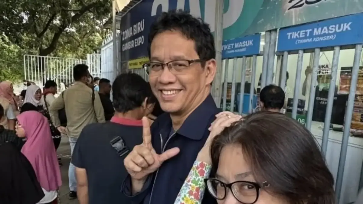 Menteri Keuangan Purbaya Yudhi Sadewa memberikan keterangan terkait gugatan anggaran mbg dalam UU APBN 2026 di