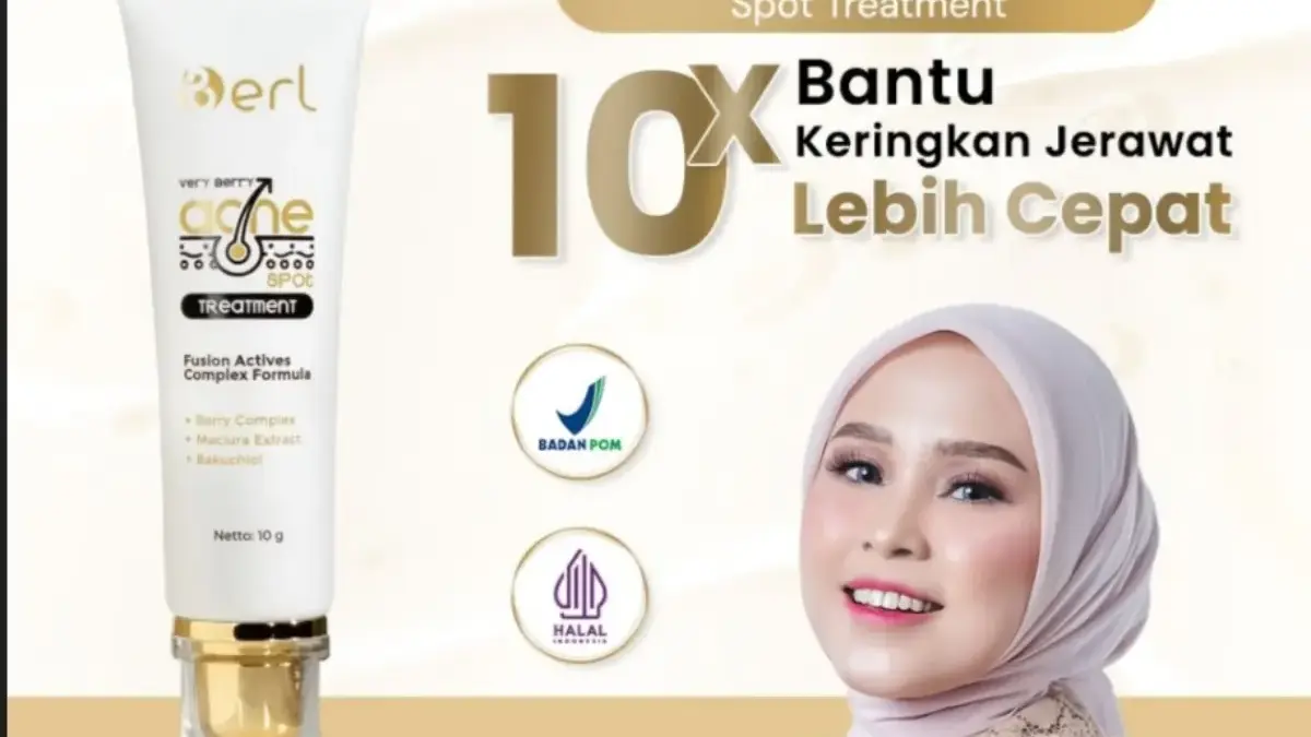 B ERL Very Berry Acne Treatment Oil Control Toner