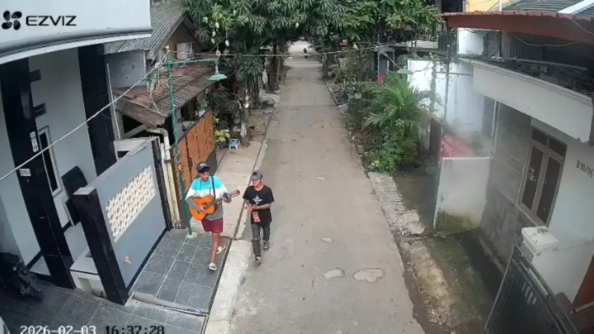 Pengamen Gasak Motor Warga di Serang Baru