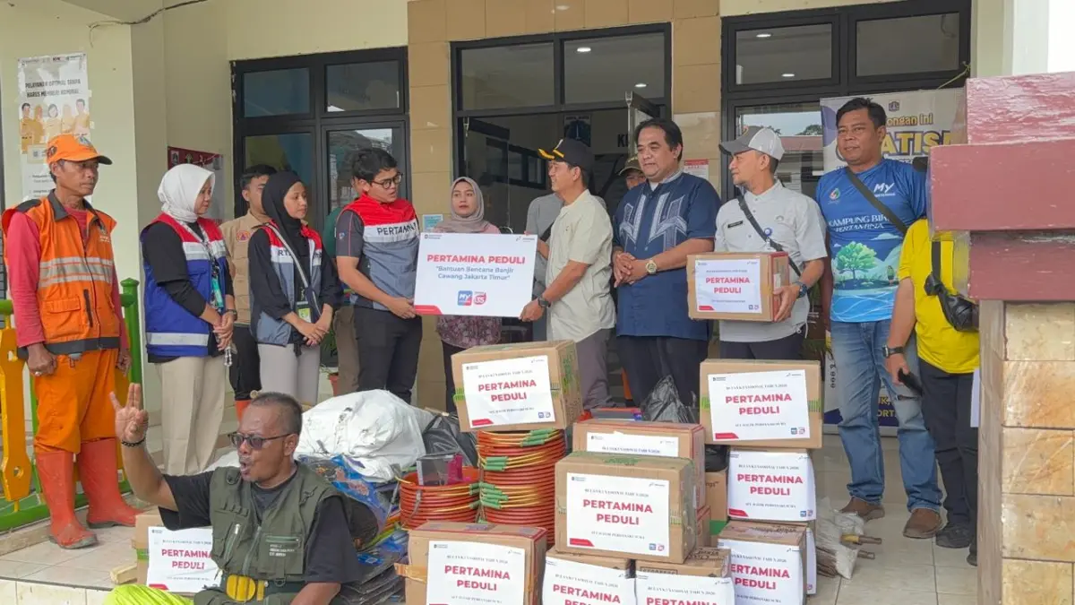 Bantuan Untuk Warga Terdampak Banjir di Kelurahan Cawang.