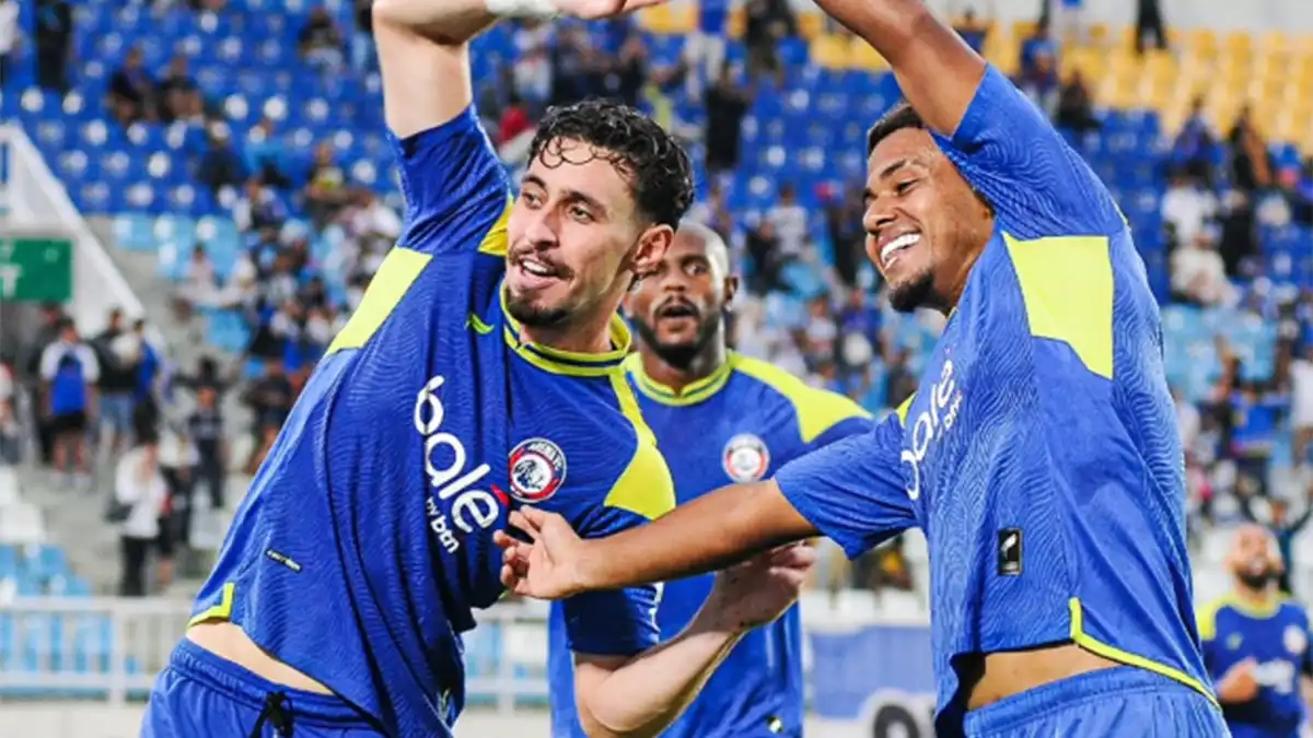 Hasil Super League: Arema Perkasa di Rumah Sendiri, Gilas Semen Padang 3-0 Arema FC