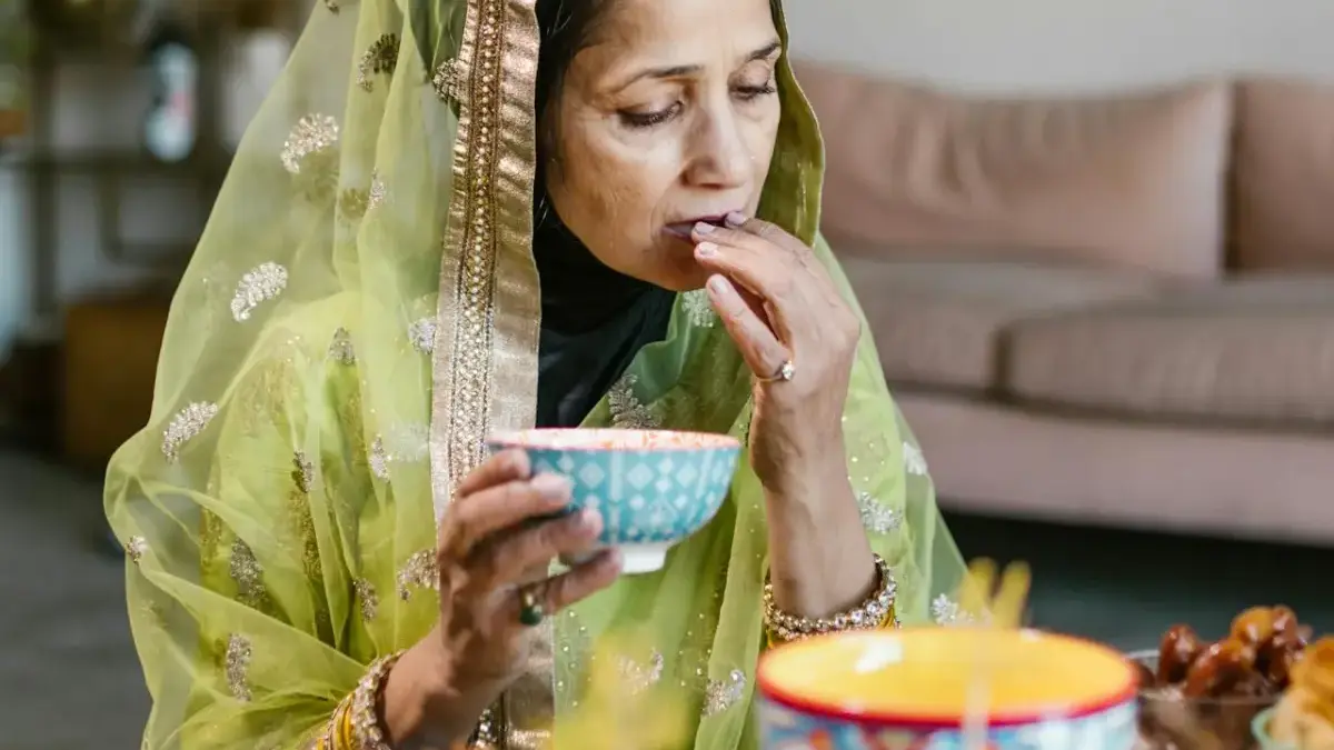 Bagi pasien dengan gangguan ginjal yang perlu mempertimbangkan kondisi kesehatan sebelum menjalani puasa Ramad