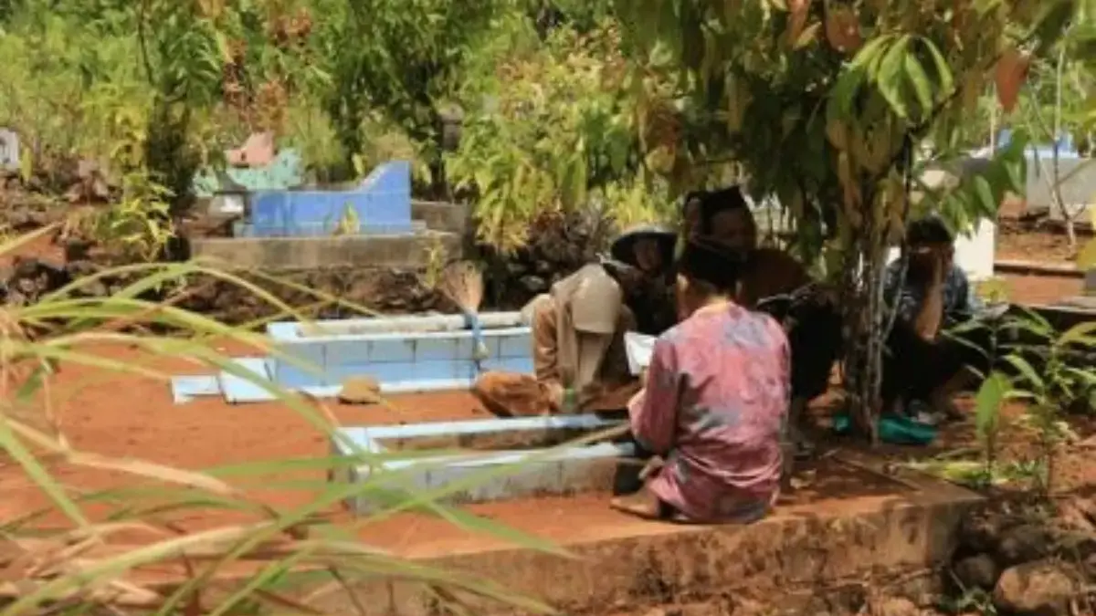 Bacaan Doa Ziarah Kubur