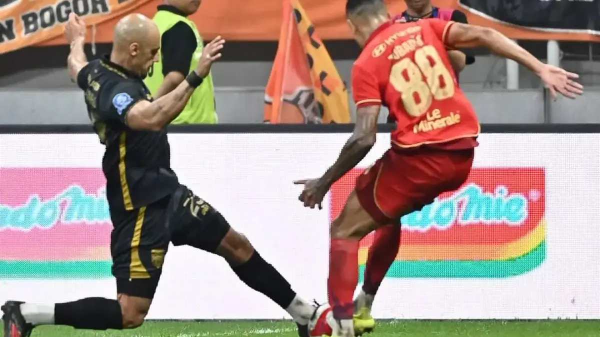 Persija Gagal Tempel Ketat Persib di Puncak Klasemen, Borneo FC Selamat Lewat Gol Dramatis di Injury Time Persija Gagal Menang Setelah Borneo samakan Kedudukan di Menit Injury Time.