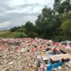 Tumpukan Sampah Liar