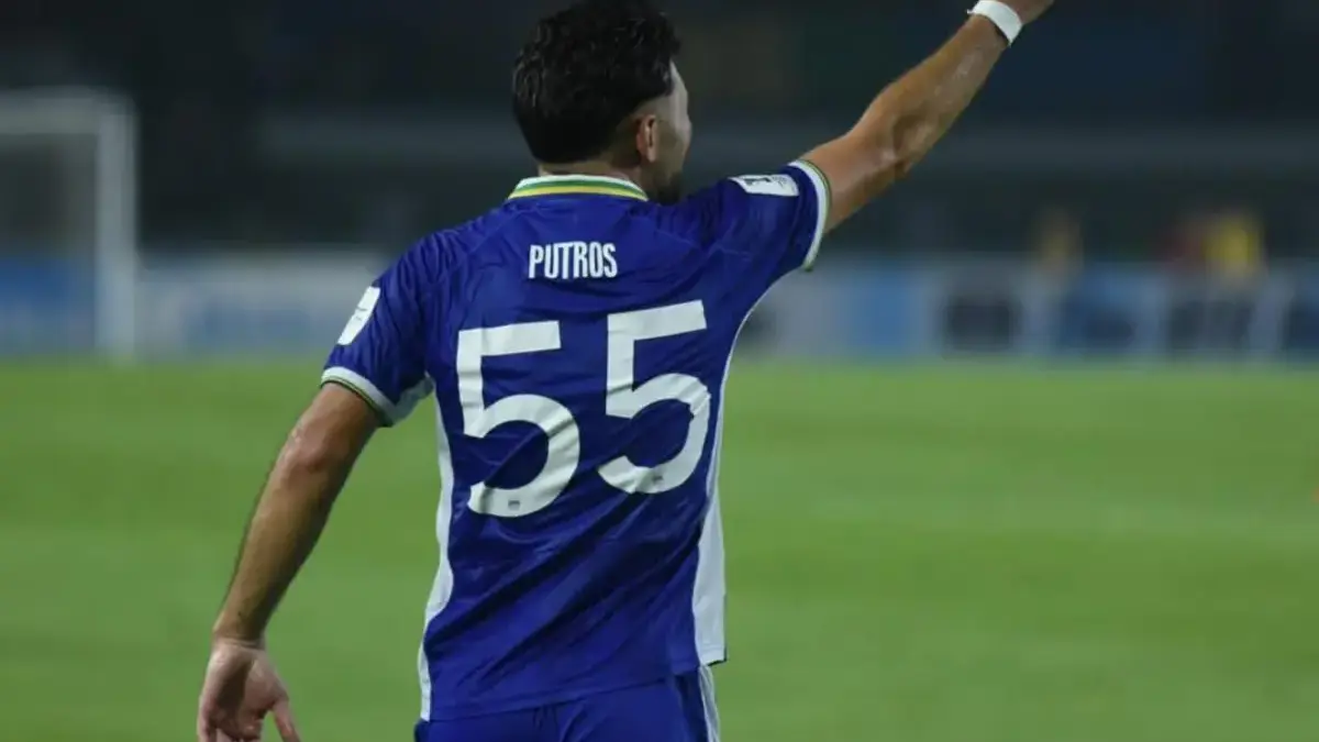 Persib Makin Cuan: Maung Bandung Berpeluang Dapat Kucuran Dana FIFA Sebesar 6 Triliun dari Program Solidaritas Pemain Persib Bandung Frans Putros