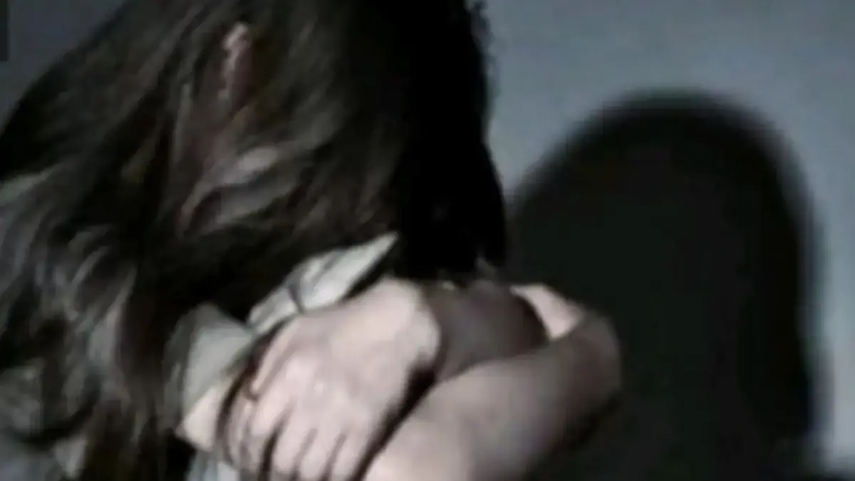 Kekerasan di Kalangan Cewek, Tiga Remaja Putri Tempuran Keroyok Temannya Sendiri Persekusi