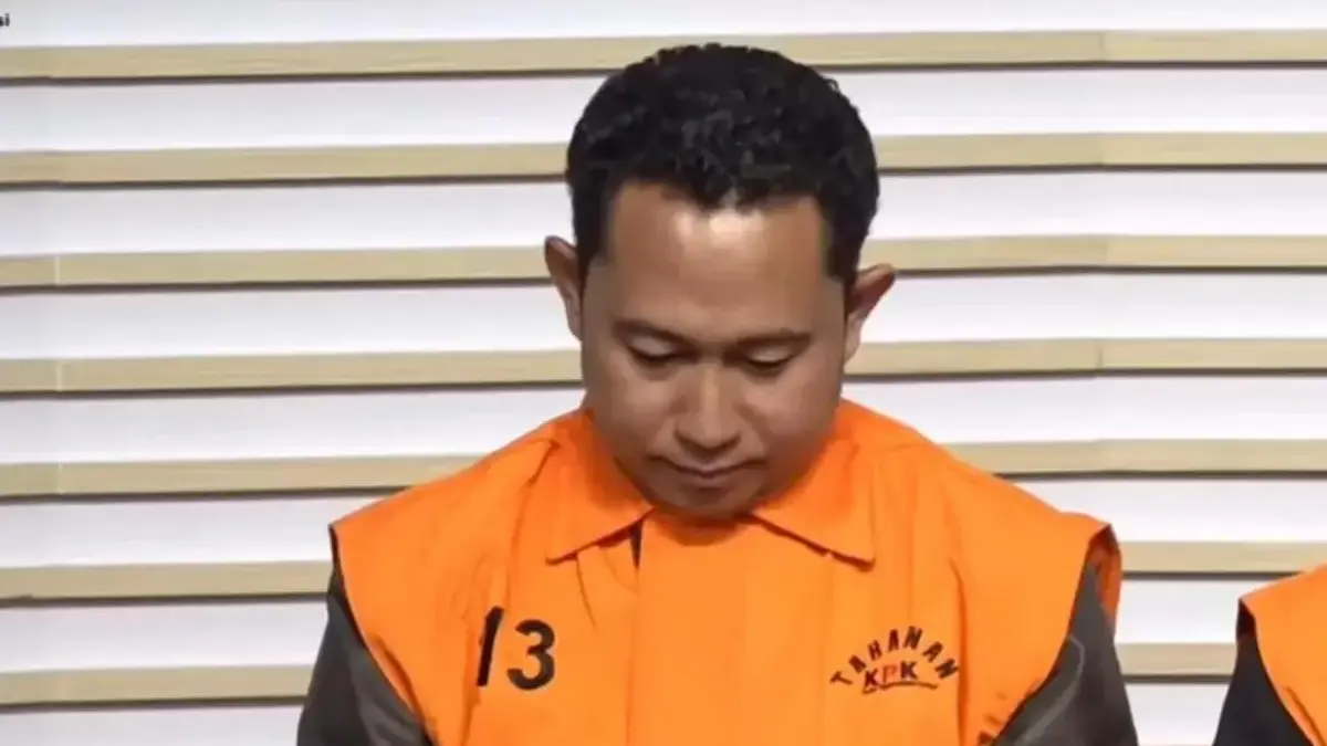 Pengusaha Sarjan didakwa memberikan suap sebesar Rp11,4 miliar kepada Bupati Bekasi nonaktif Ade Kuswara Kunan