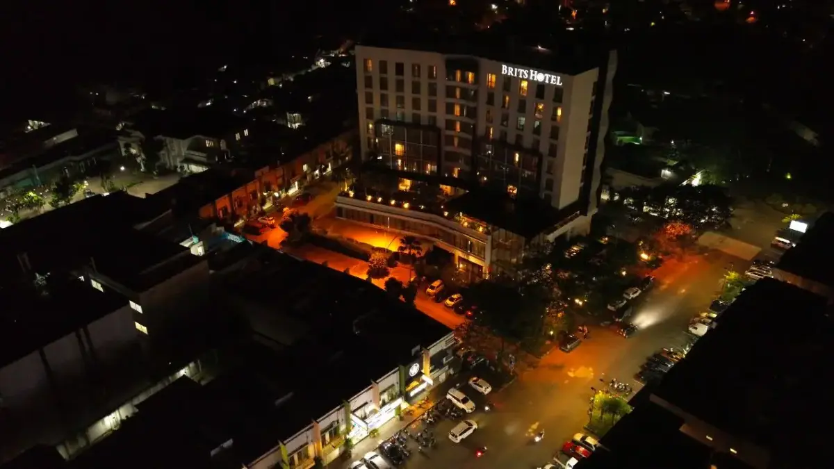 Brits Hotel Karawang Hadirkan “Earth Hour Symbolize Moment”, Perpaduan Experience Intimate dan Peduli Global Brits Hotel Karawang Hadirkan “Earth Hour Symbolize Moment”