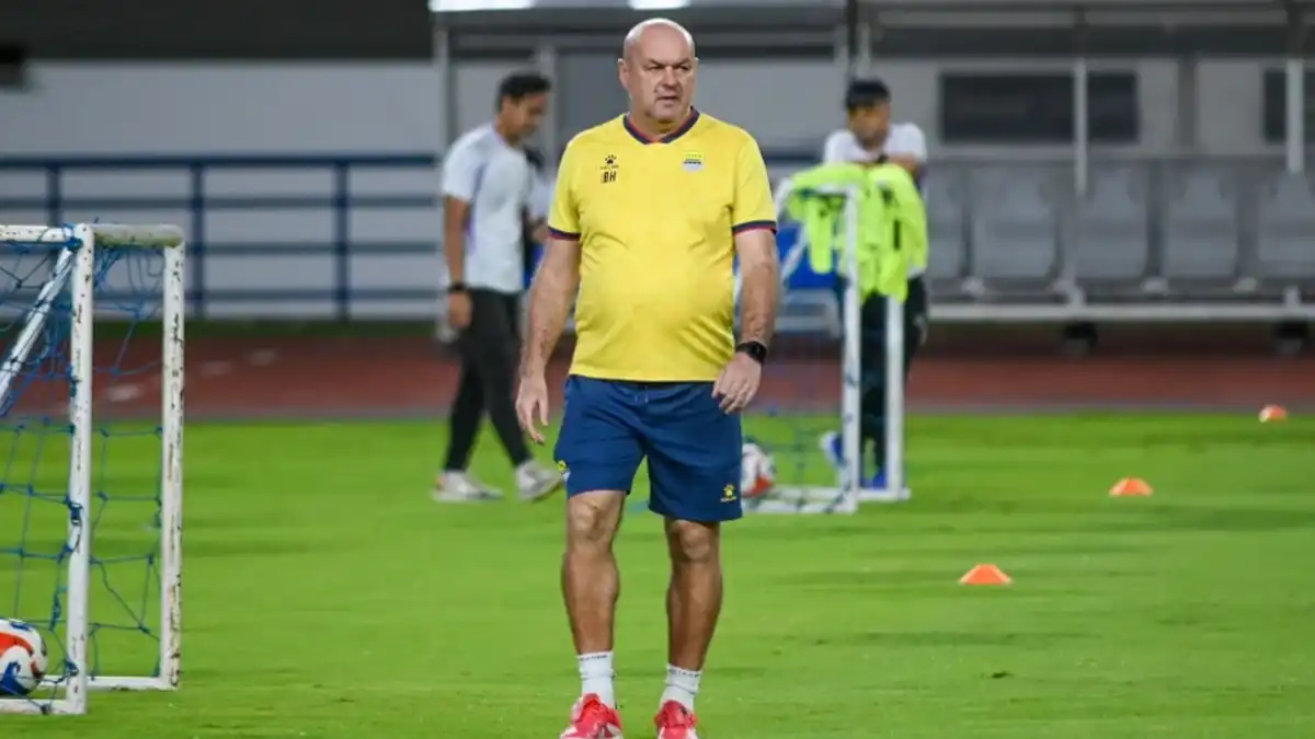 Bojan Hodak: BRI Super League Musim Ini Sangat Sulit dan Menarik Bojan Hodak