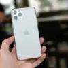 Jangan Sampai Salah! Ini Cara Merawat iPhone Agar Awet Bertahun-Tahun