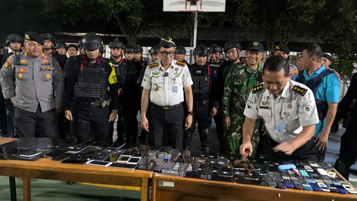 Barang Terlarang Ditemukan di Sel Lapas Karawang, Yuk Intip Apa Saja Daftarnya! Ist